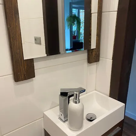 Victoria Apartment Martin