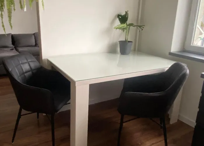 Victoria * مارتون